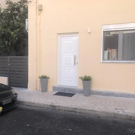 Be My Guest Xylokastro