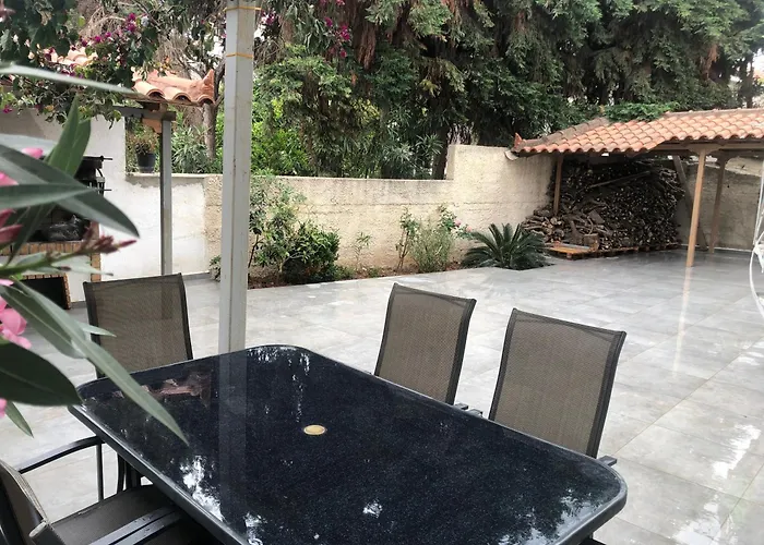 Be My Guest Apartamento Xylokastro